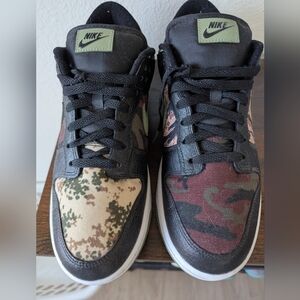 Men's Nike Dunk Low SE Multi Camo Size 11